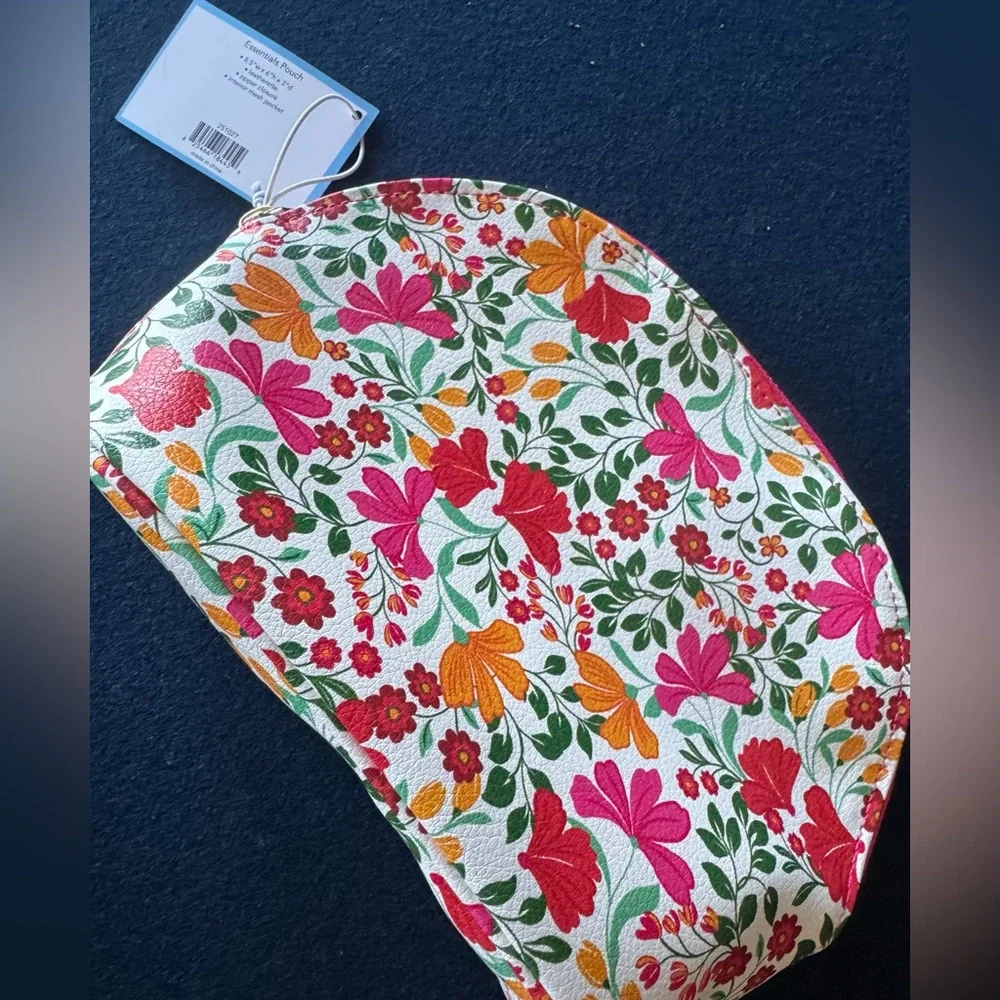 DRAPER JAMES Floral Print Cosmetic Bag w/ zipper closure!Easy clean,inner pocket